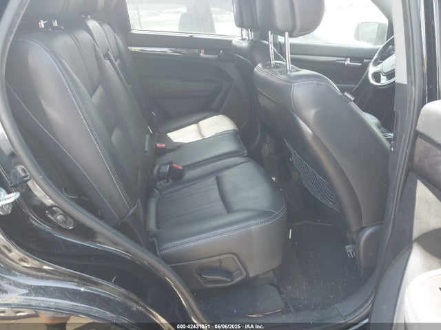5XYKWDA76FG555631 KIA Sorento Sx V6
