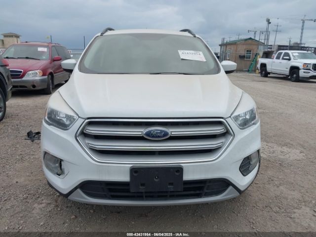 1FMCU0GD4JUC63057 Ford ESCAPE SE