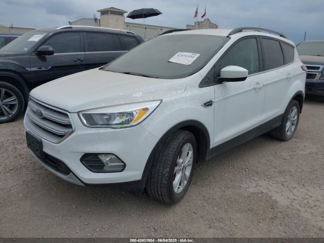 1FMCU0GD4JUC63057 Ford ESCAPE SE