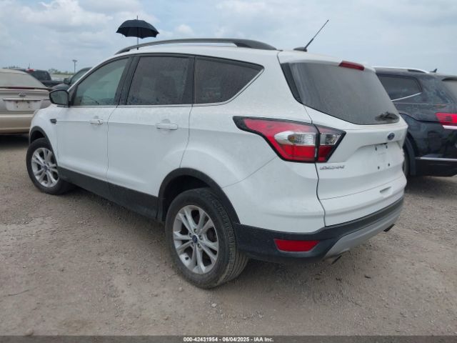 1FMCU0GD4JUC63057 Ford ESCAPE SE
