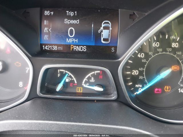 1FMCU0GD4JUC63057 Ford ESCAPE SE