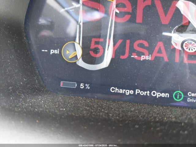 Tesla 2017 2017 5YJSA1E25HF198609 Image 18