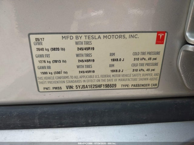 2017 TESLA MODEL S 5YJSA1E25HF198609 Photo 8