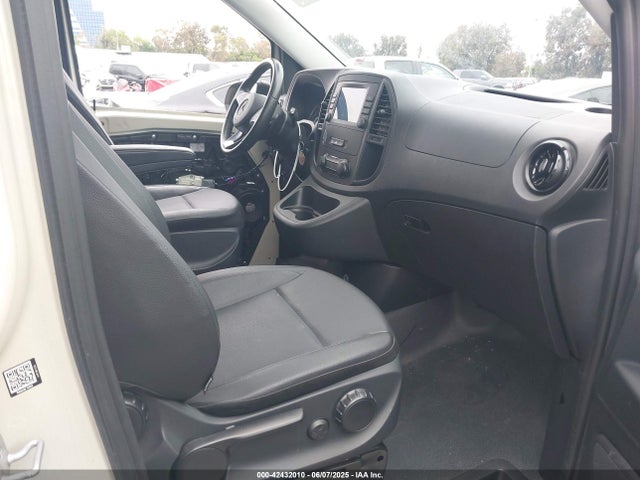 W1YV0BEY7N4153194 Mercedes-Benz m274
