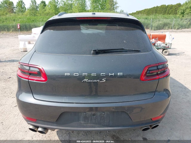 Porsche Macan 2017 WP1AB2A52HLB18385 Image 16