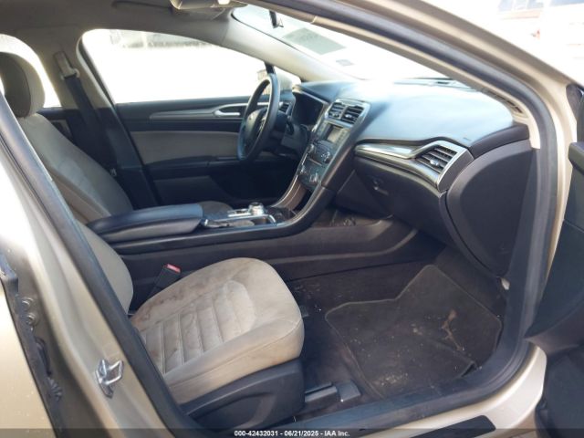 2017 FORD FUSION 3FA6P0G78HR104794 Photo 4