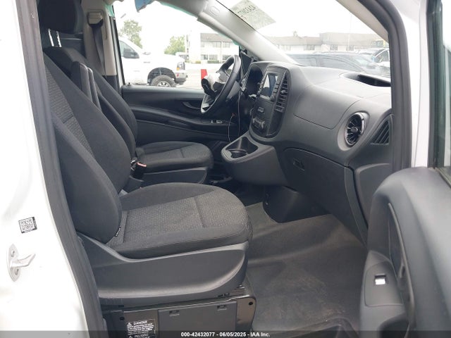 2022 MERCEDES-BENZ METRIS W1YV0CEY4N3961398 Photo 4