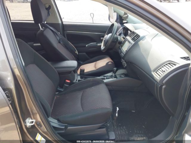 2019 MITSUBISHI OUTLANDER SPORT JA4AR3AU6KU031613 Photo 4