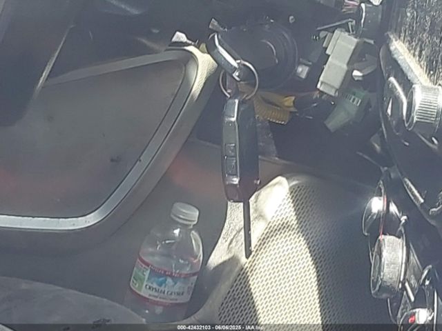 KNDJ23AU7P7863154 KIA SOUL LX