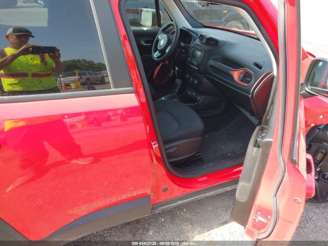 2019 JEEP RENEGADE ZACNJBAB3KPK72566 Photo 4