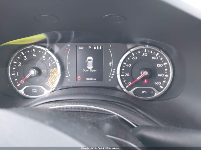 2019 JEEP RENEGADE ZACNJBAB3KPK72566 Photo 6