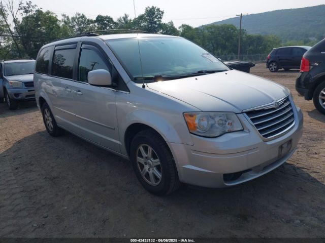 2010 CHRYSLER TOWN & COUNTRY 2A4RR5DX1AR253430 Photo 0