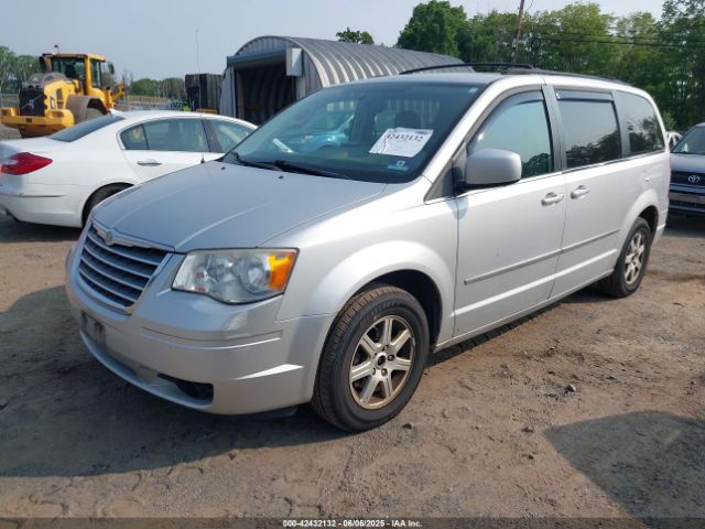 2010 CHRYSLER TOWN & COUNTRY 2A4RR5DX1AR253430 Photo 1