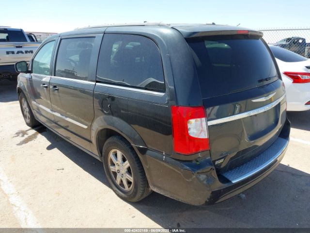 2013 CHRYSLER TOWN & COUNTRY 2C4RC1BG7DR577053 Photo 2