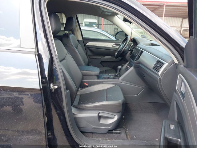 1V2CR2CA1JC567156 Volkswagen fsi