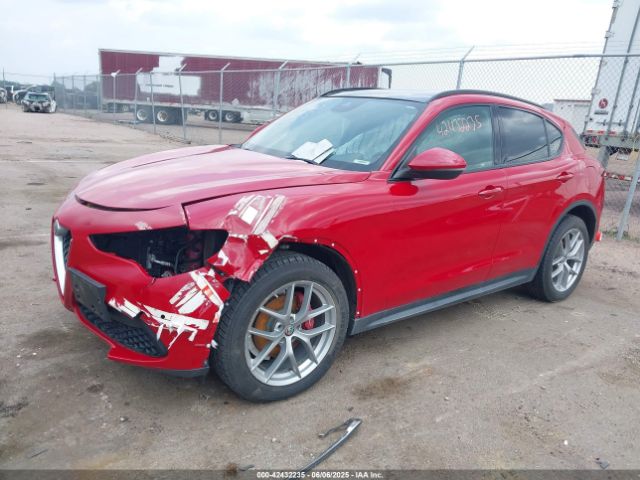 2018 ALFA ROMEO STELVIO ZASFAKNN7J7B99393 Photo 1