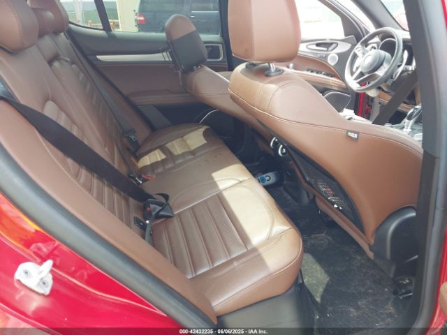 2018 ALFA ROMEO STELVIO ZASFAKNN7J7B99393 Photo 7