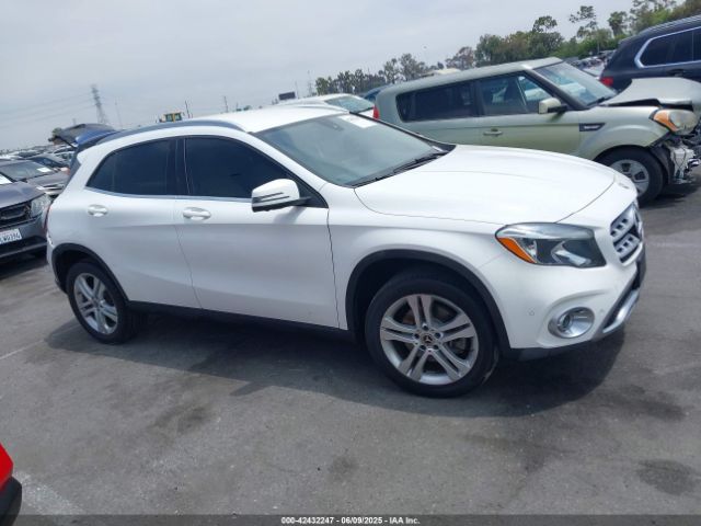 WDCTG4EBXJJ479396 Mercedes-Benz GLA 250