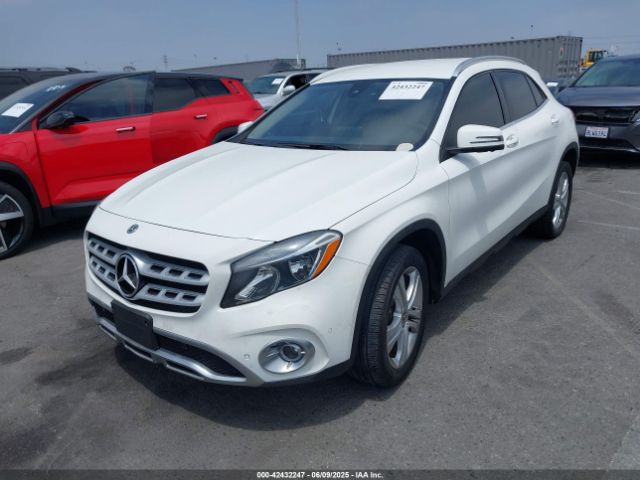 WDCTG4EBXJJ479396 Mercedes-Benz GLA 250