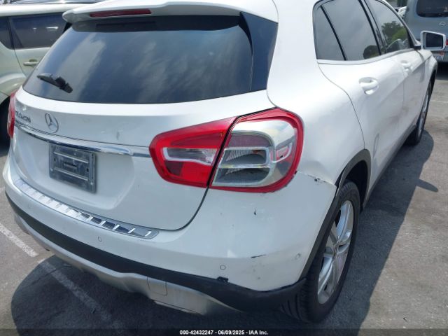 WDCTG4EBXJJ479396 Mercedes-Benz GLA 250