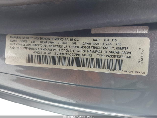 2007 Volkswagen New Beetle 2.5 მანქანა იყიდება აუქციონზე, vin: 3VWRG31C27M504342, აუქციონის ნომერი: 42432263