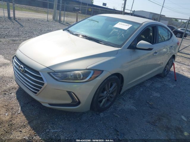 5NPD84LFXHH040232 Hyundai Elantra