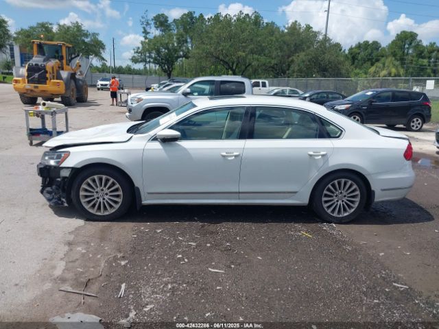 1VWBT7A39GC069860 Volkswagen Passat 1.8t Se