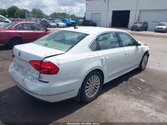 1VWBT7A39GC069860 Volkswagen Passat 1.8t Se