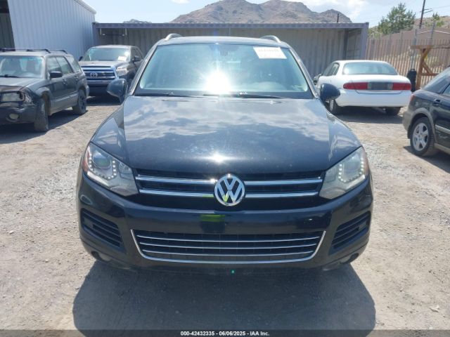 2012 VOLKSWAGEN TOUAREG WVGFK9BP4CD002524 Photo 5