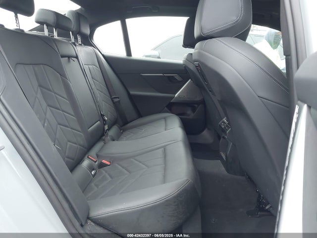 BMW i5 2024 WBY33FK08RCR03771 Image 8