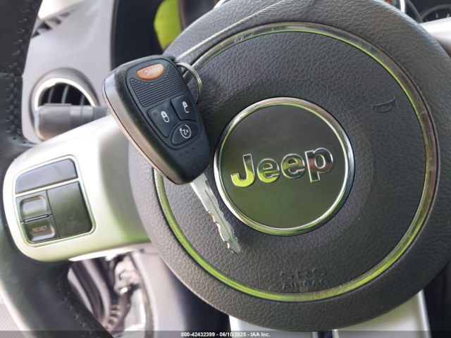 1C4NJCEA0GD800869 Jeep Compass High Altitude Edition