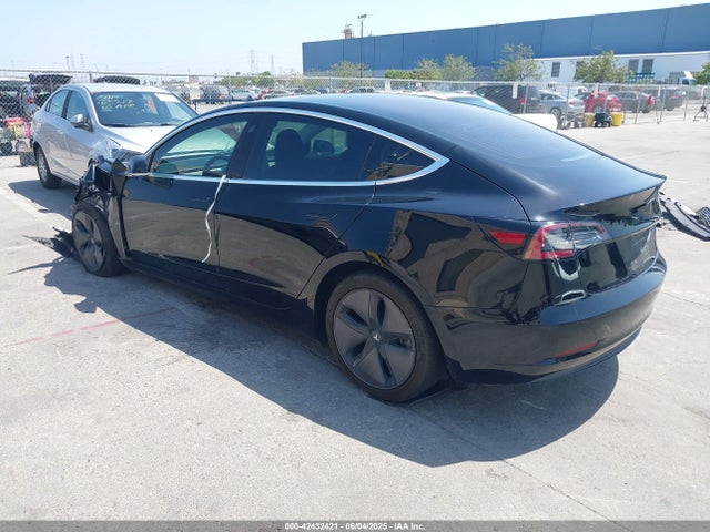 2018 TESLA MODEL 3 5YJ3E1EA2JF171597 Photo 2