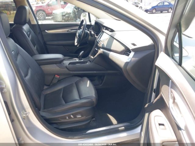 2019 CADILLAC XT5 1GYKNFRS0KZ226288 Photo 4