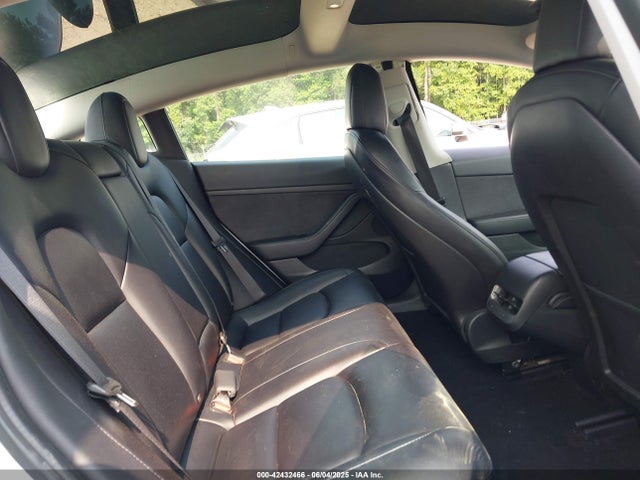2021 TESLA MODEL 3 5YJ3E1EA1MF086741 Photo 7