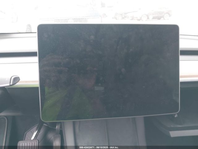 7SAYGDEE8NF559494 Tesla 2022