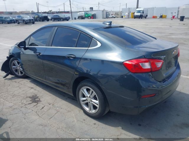 2018 CHEVROLET CRUZE 1G1BE5SM4J7158978 Photo 2