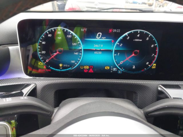 W1K3G4EB3LJ234065 Mercedes-Benz A 220