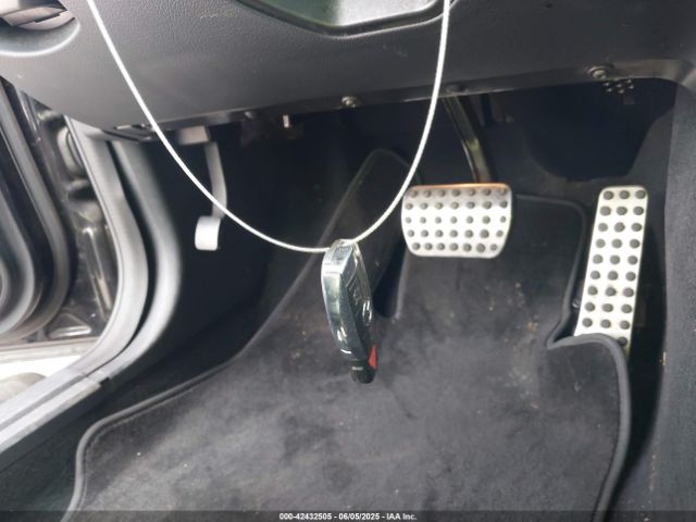WDDHF5KBXEA997335 Mercedes-Benz E 350