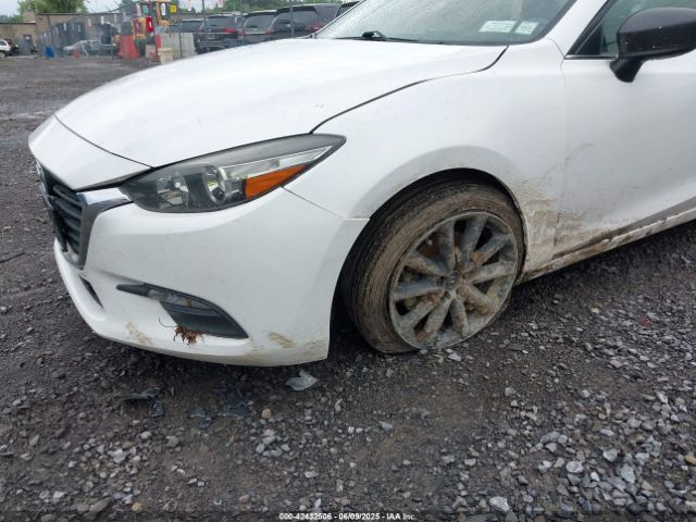2018 MAZDA MAZDA3 3MZBN1V36JM209936 Photo 5