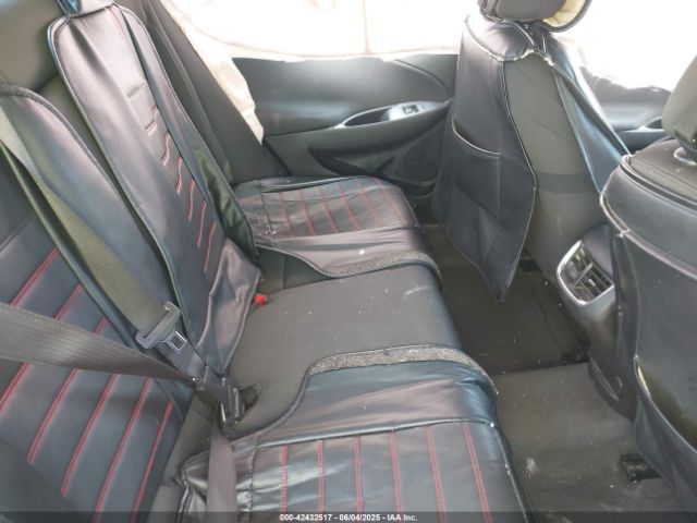 1G1ZD5ST9NF143736 Chevrolet Malibu Fwd Lt