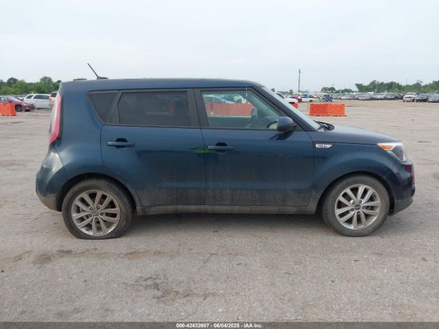 KNDJP3A52J7600216 KIA SOUL +