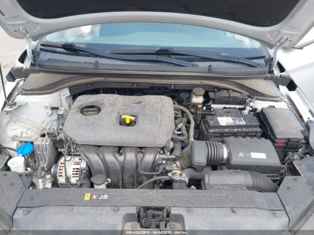 5NPD84LF8KH409192 Hyundai ELANTRA SEL