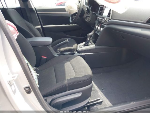 5NPD84LF8KH409192 Hyundai ELANTRA SEL