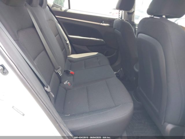 5NPD84LF8KH409192 Hyundai ELANTRA SEL