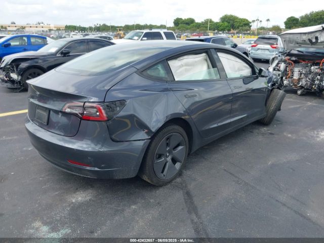 2023 TESLA MODEL 3 5YJ3E1EA5PF403912 Photo 3