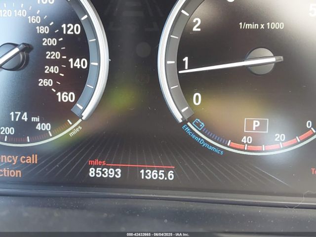 5UXKR0C53H0V49899 BMW 2017
