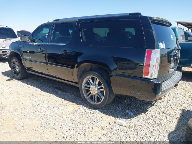 2013 CADILLAC ESCALADE ESV 1GYS3JEF1DR321138 Photo 2