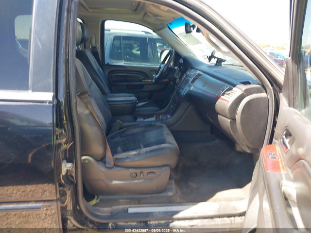 2013 CADILLAC ESCALADE ESV 1GYS3JEF1DR321138 Photo 4