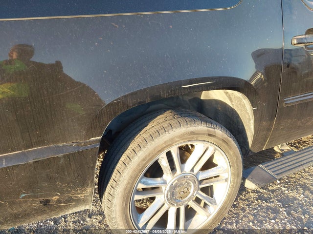 2013 CADILLAC ESCALADE ESV 1GYS3JEF1DR321138 Photo 5