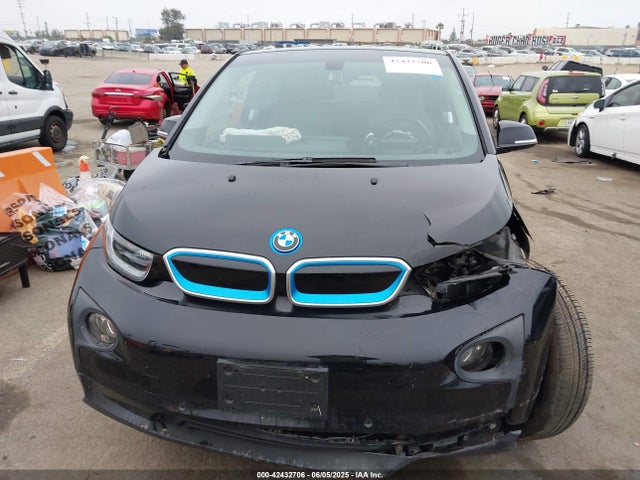 WBY1Z6C38HV548747 BMW 2017